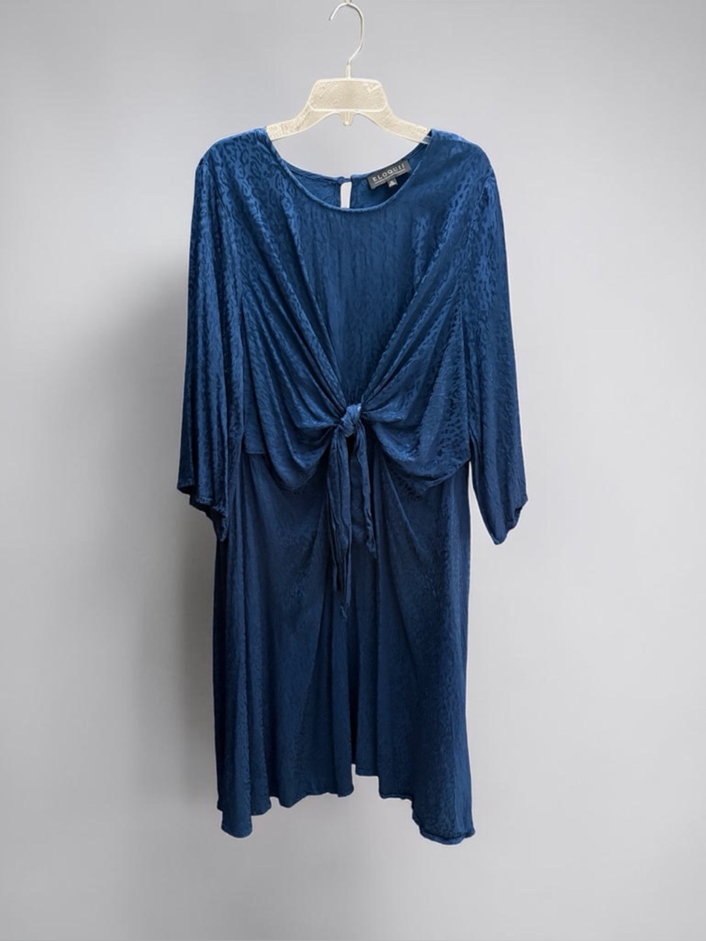 Eloquii Twist Knot Front Midi Dress size 20 3/4 Sleeve